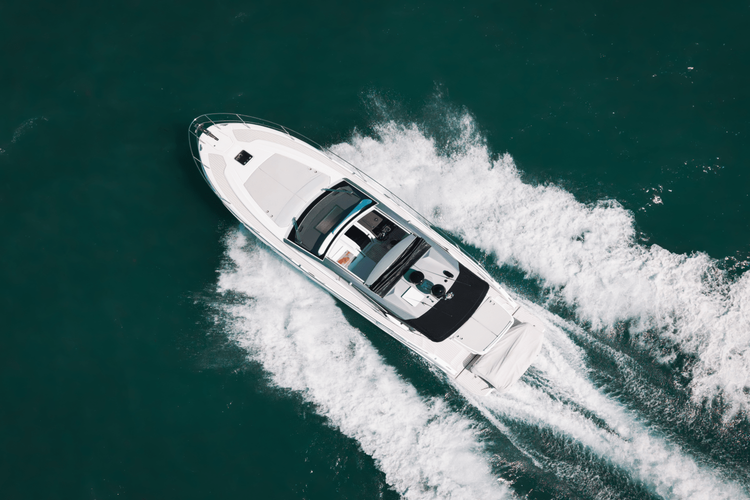 Slide: The Image of Azimut 45 ATLANTIS 2024 - 11