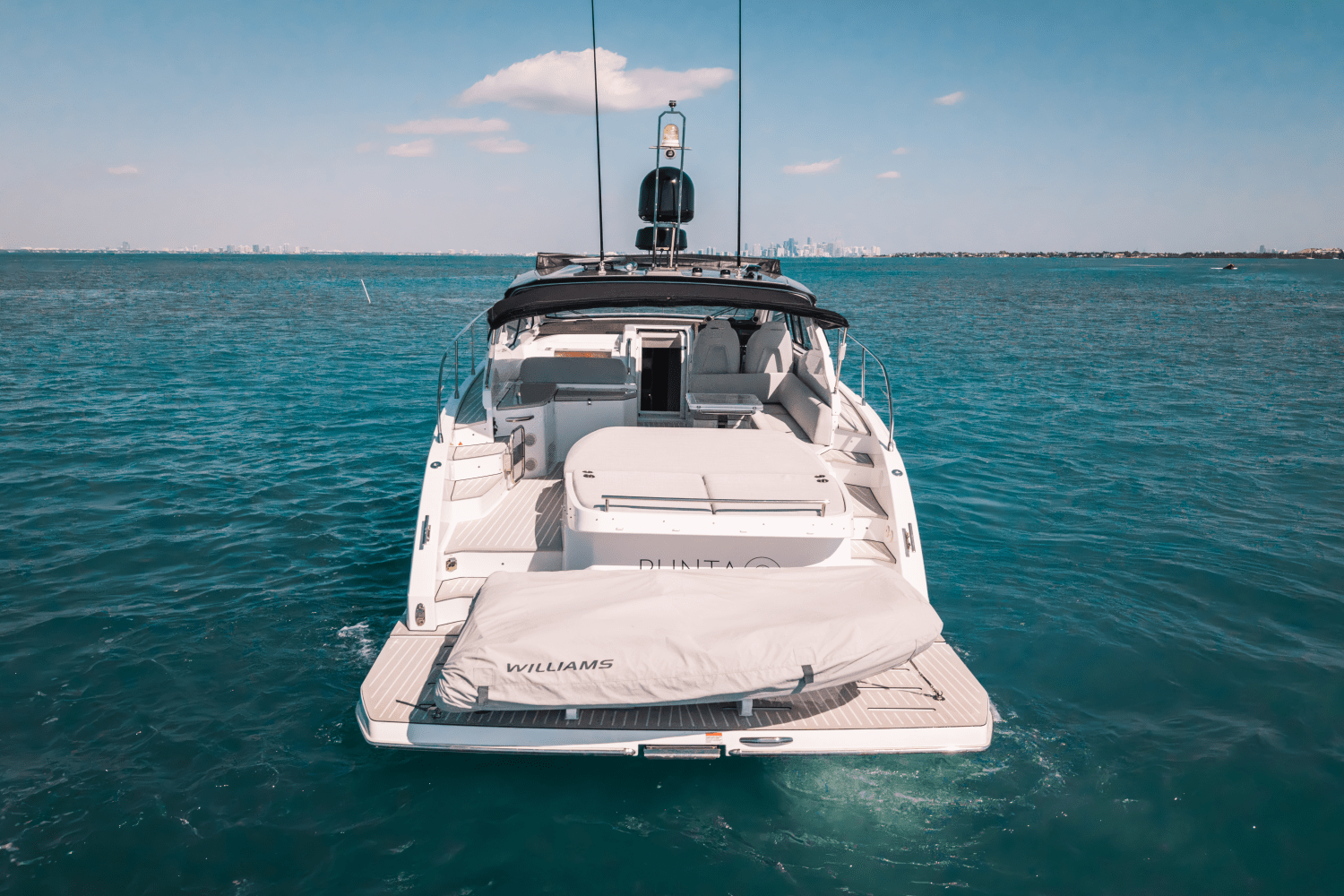 Slide: The Image of Azimut 45 ATLANTIS 2024 - 16