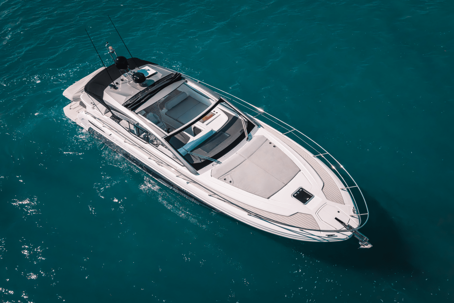 Slide: The Image of Azimut 45 ATLANTIS 2024 - 3