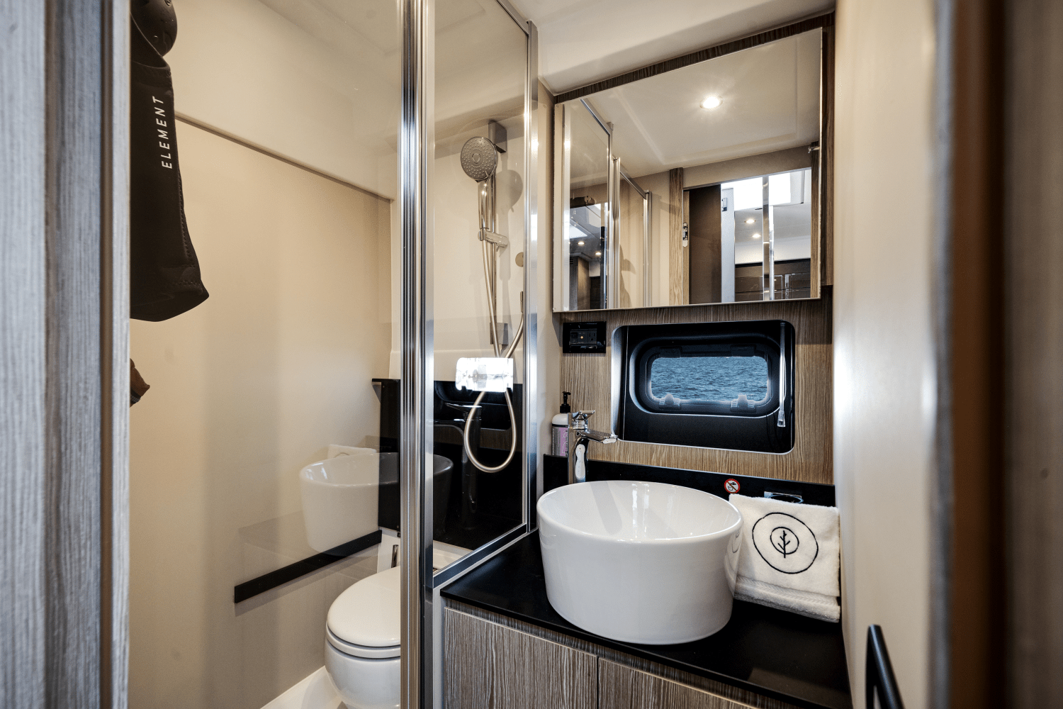 Slide: The Image of Azimut 45 ATLANTIS 2024 - 40
