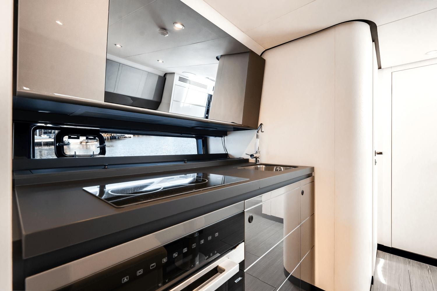 Slide: The Image of Azimut 48 VERVE 2024 - 45