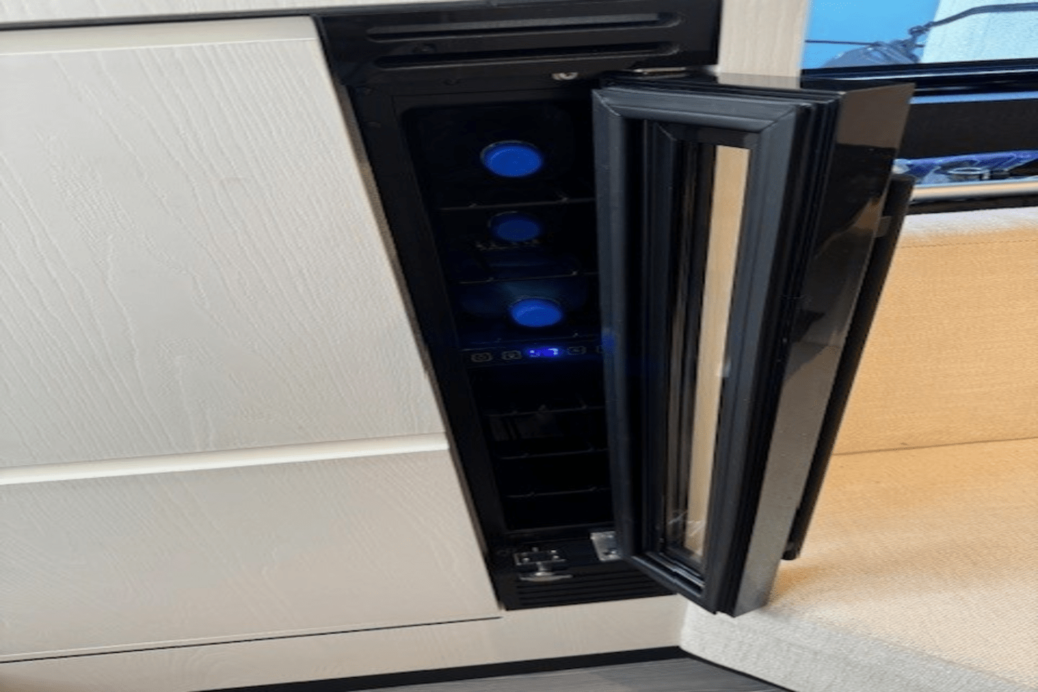 Slide: The Image of Azimut 48 VERVE 2024 - 50