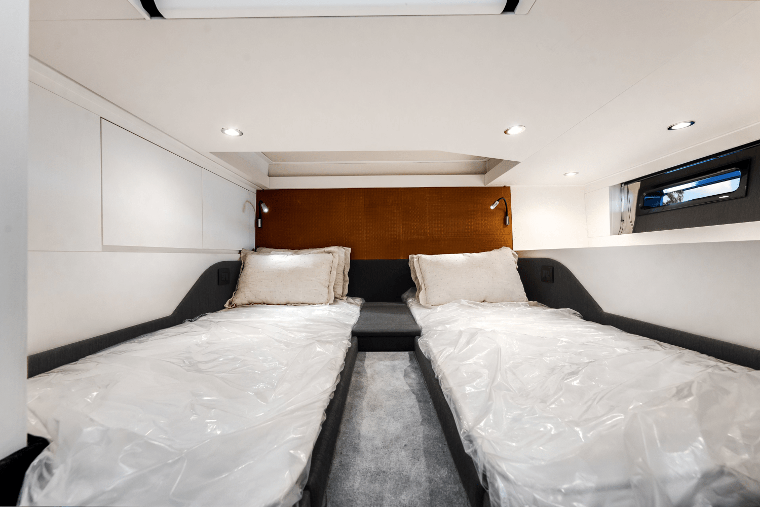 Slide: The Image of Azimut 48 VERVE 2024 - 57