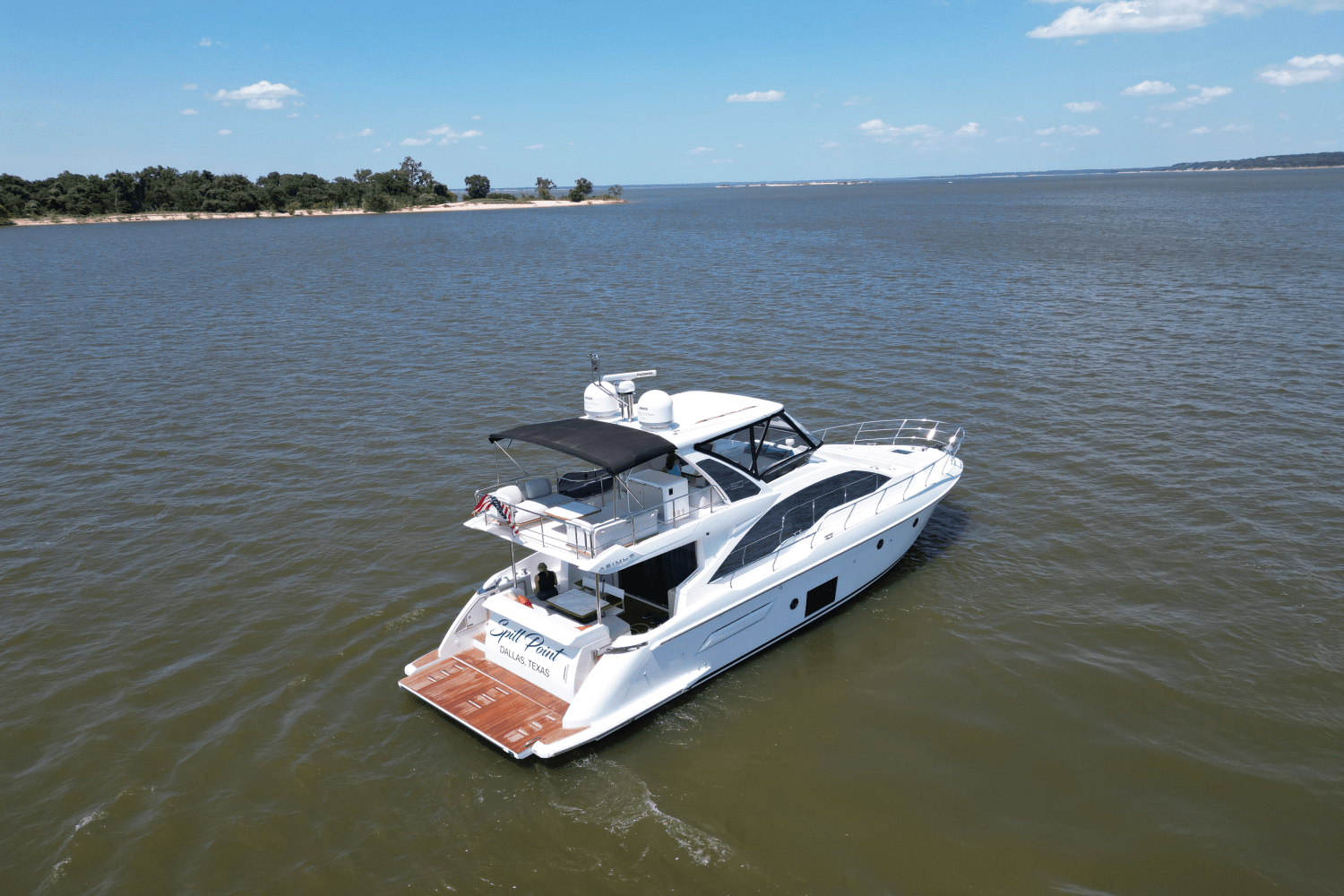 Slide: The Image of Azimut 50 FLY 2020 - 12