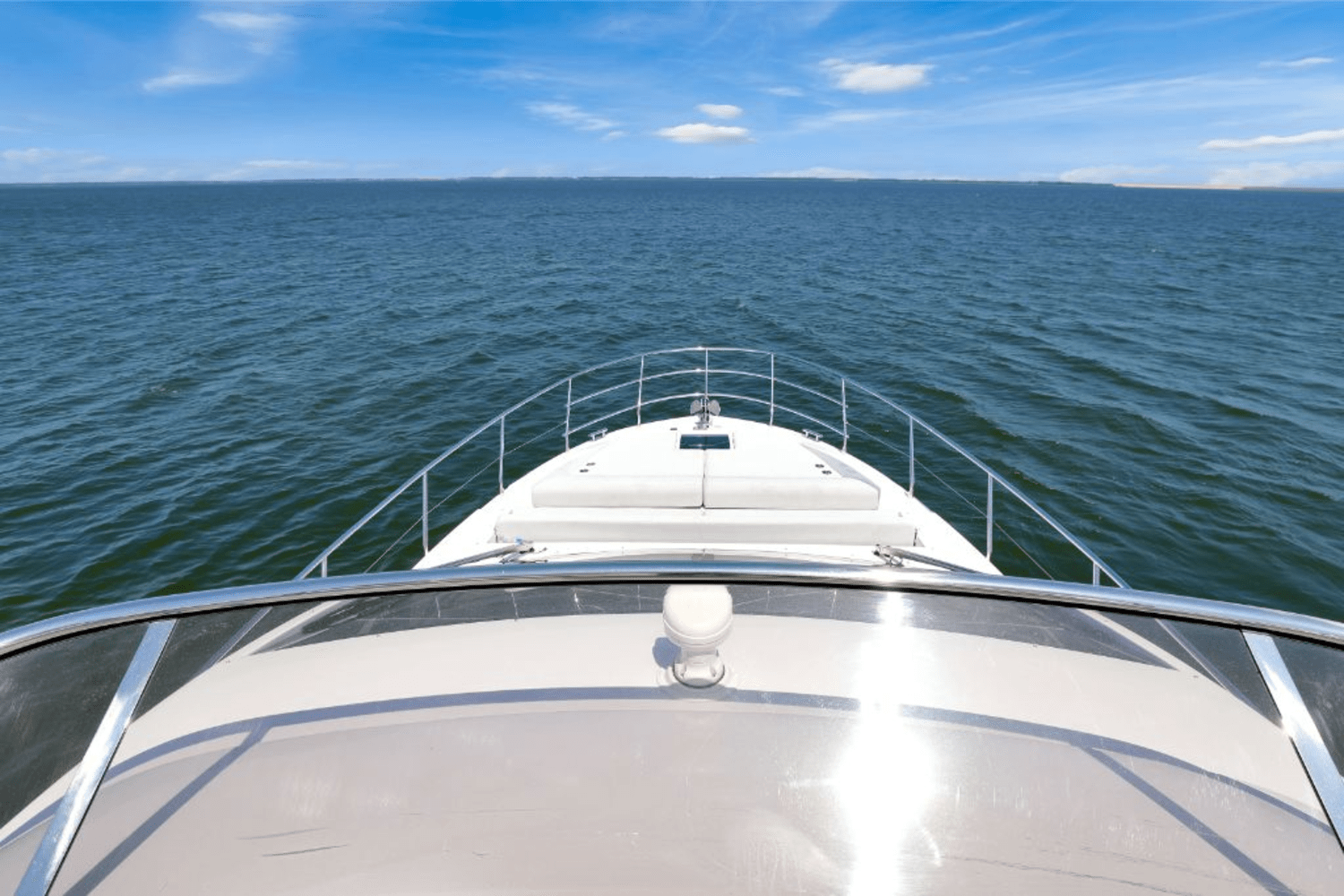 Slide: The Image of Azimut 50 FLY 2020 - 16