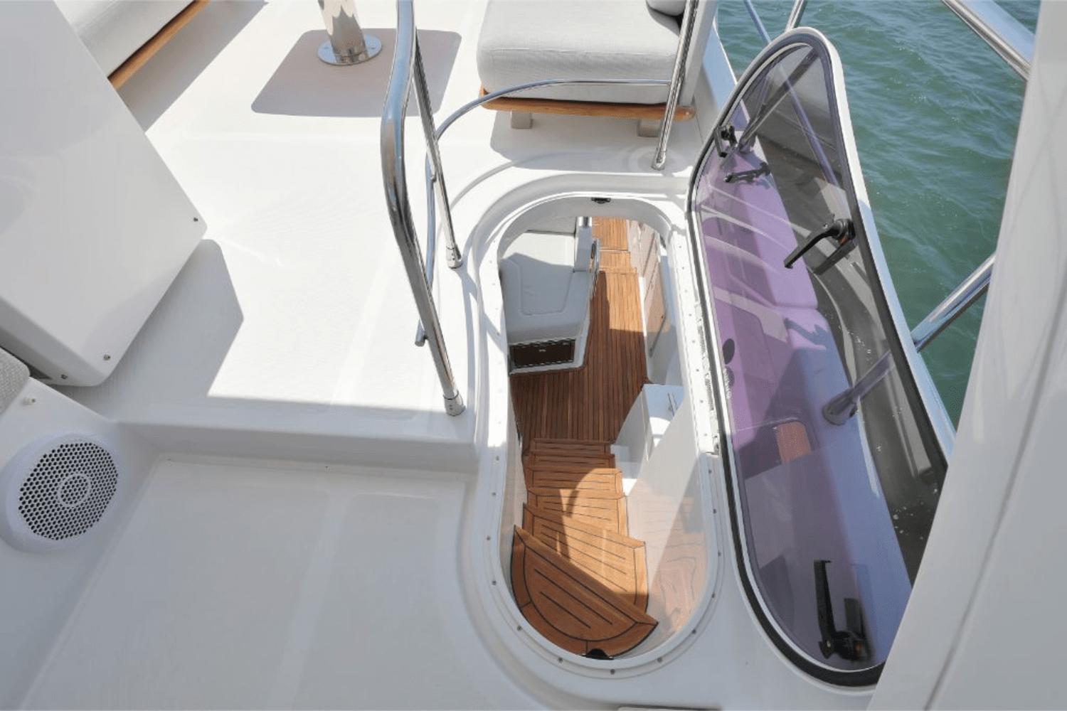 Slide: The Image of Azimut 50 FLY 2020 - 28