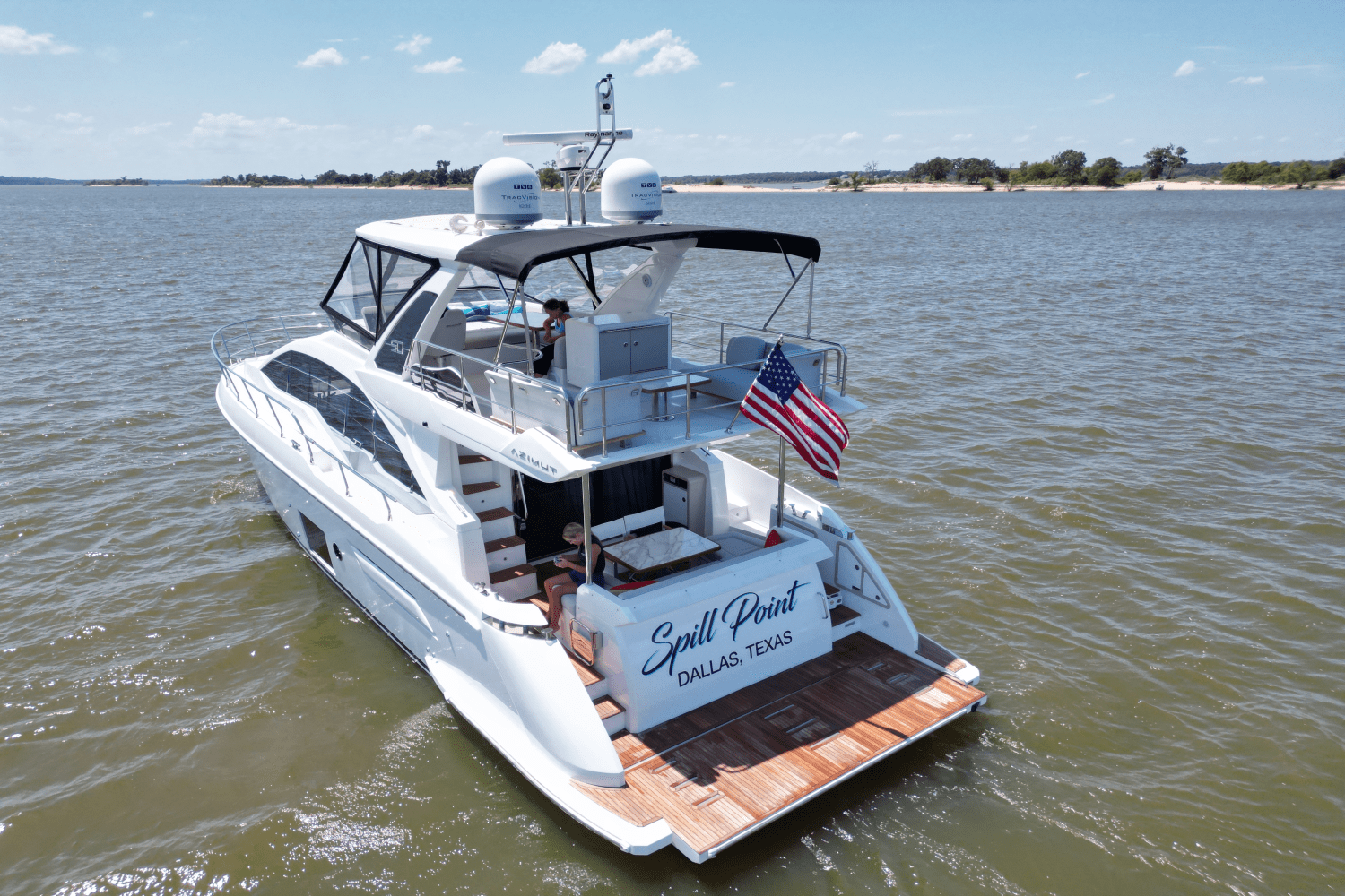 Slide: The Image of Azimut 50 FLY 2020 - 5