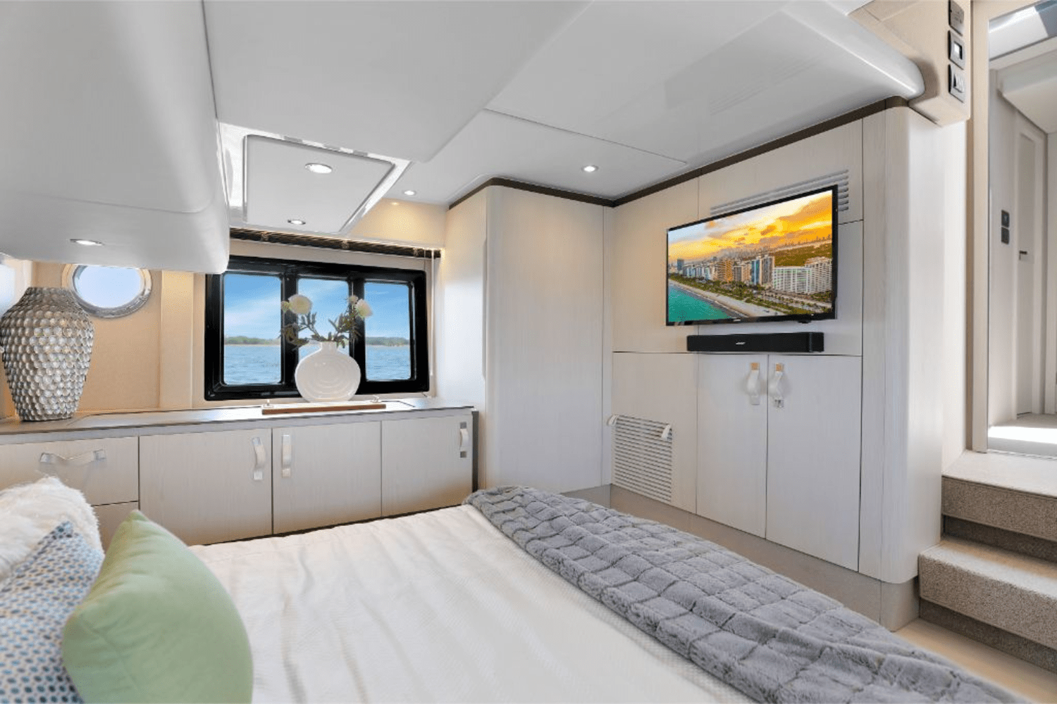 Slide: The Image of Azimut 50 FLY 2020 - 68