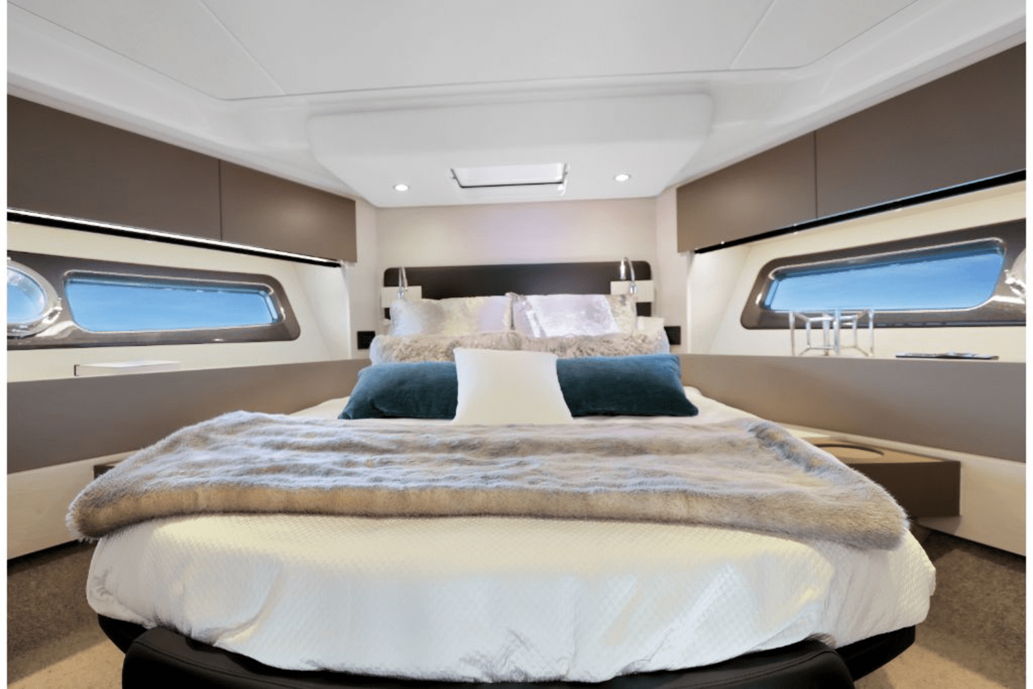 Slide: The Image of Azimut 50 FLY 2020 - 77