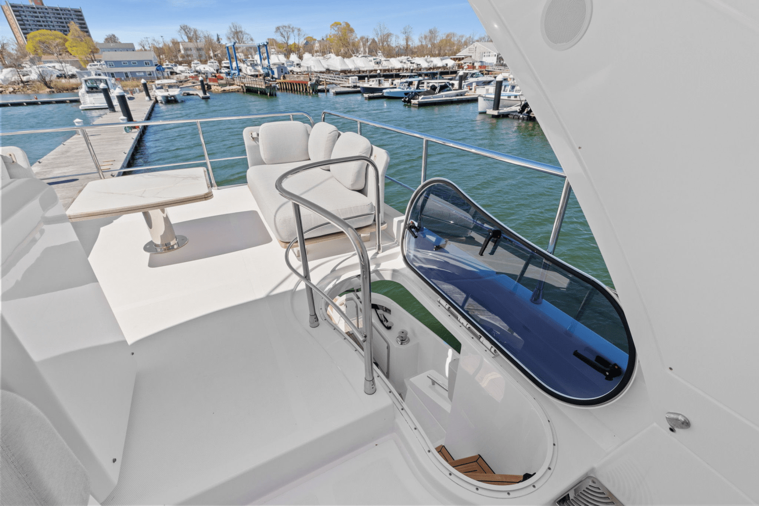 Slide: The Image of Azimut 50 FLYBRIDGE 2022 - 23