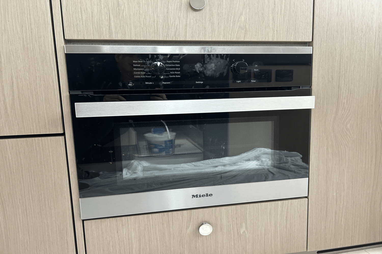 Slide: The Image of Azimut 50 FLYBRIDGE 2022 - 52