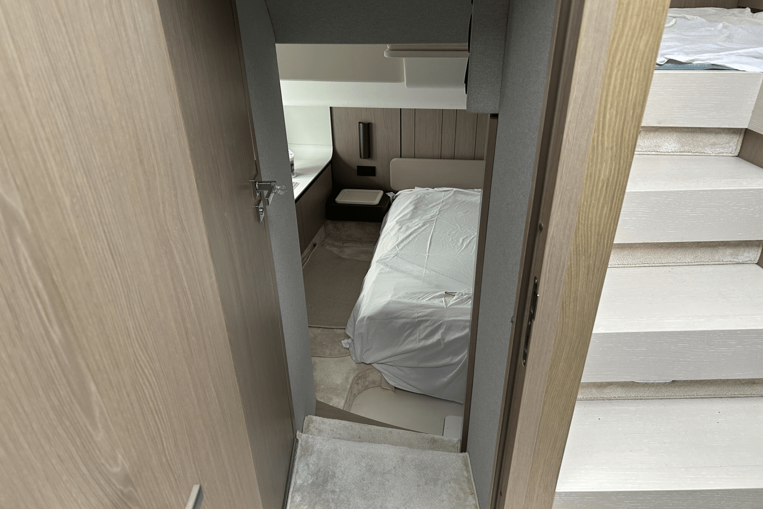 Slide: The Image of Azimut 50 FLYBRIDGE 2022 - 66