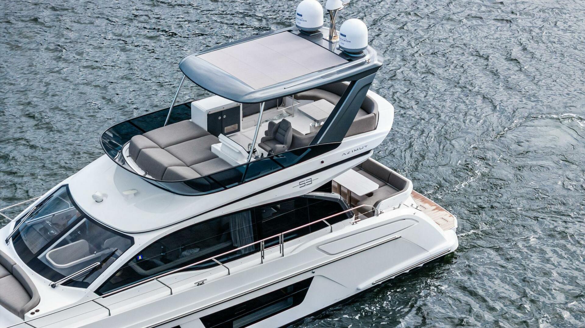 Slide: The Image of Azimut Fly 53 - 4886496
