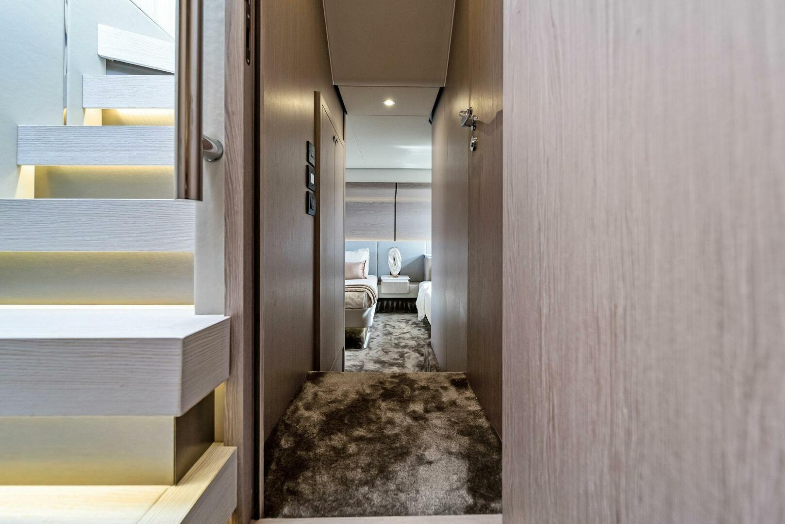 Slide: The Image of Cabin - 4886502