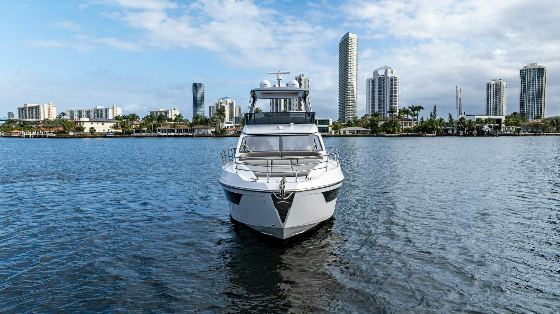 Slide: The Image of Azimut Fly 53 - 4886486