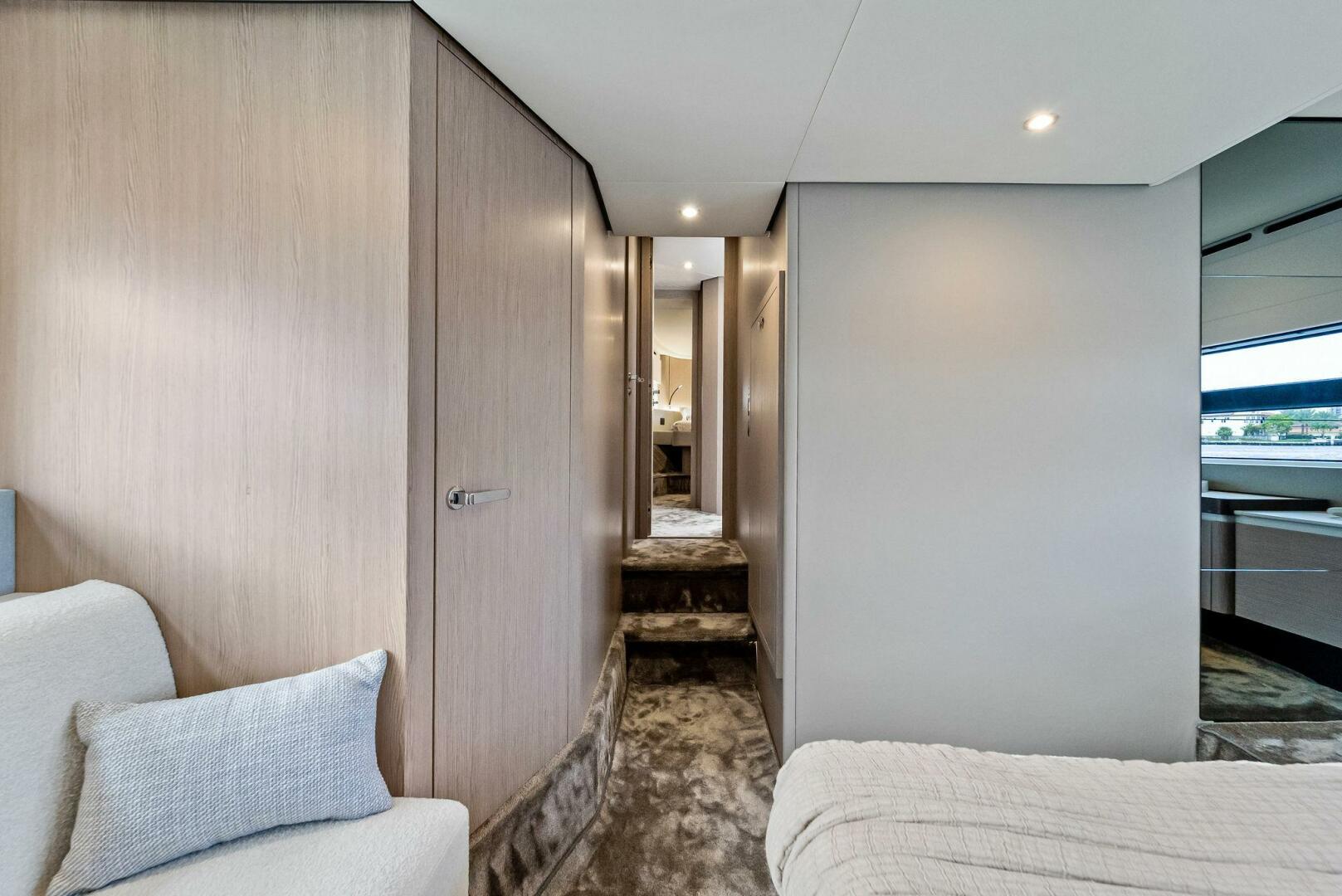 Slide: The Image of Cabin - 4886505