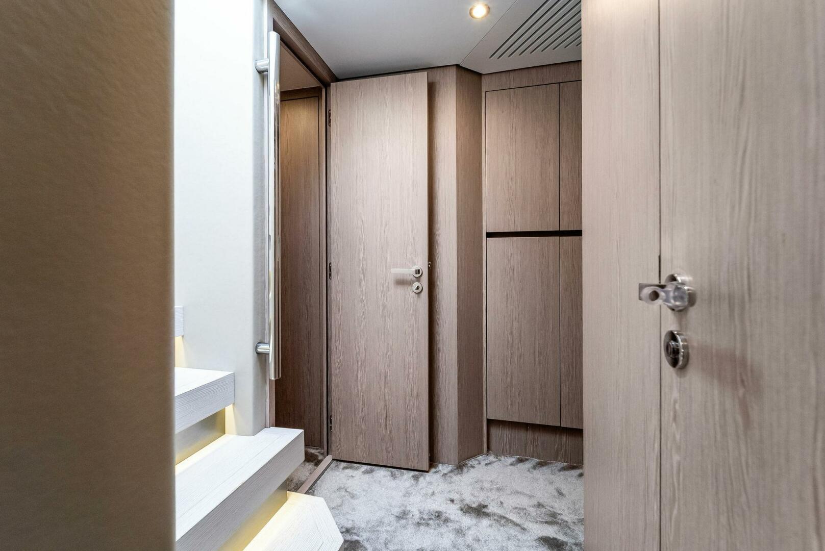 Slide: The Image of Cabin - 4886514