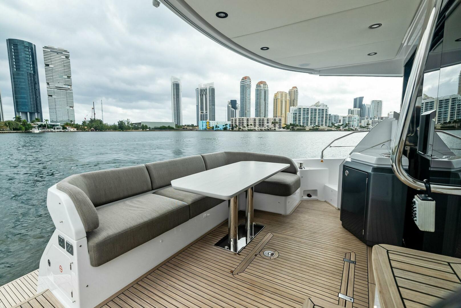 Slide: The Image of Aft Deck - 4886526