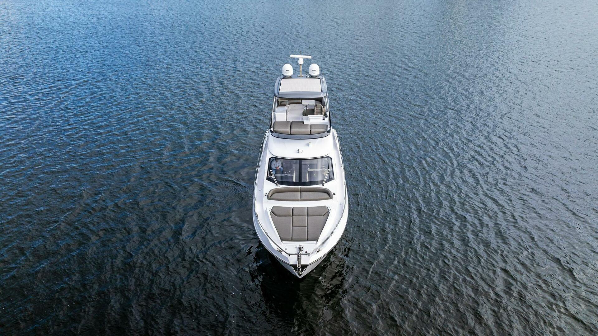 Slide: The Image of Azimut Fly 53 - 4886492
