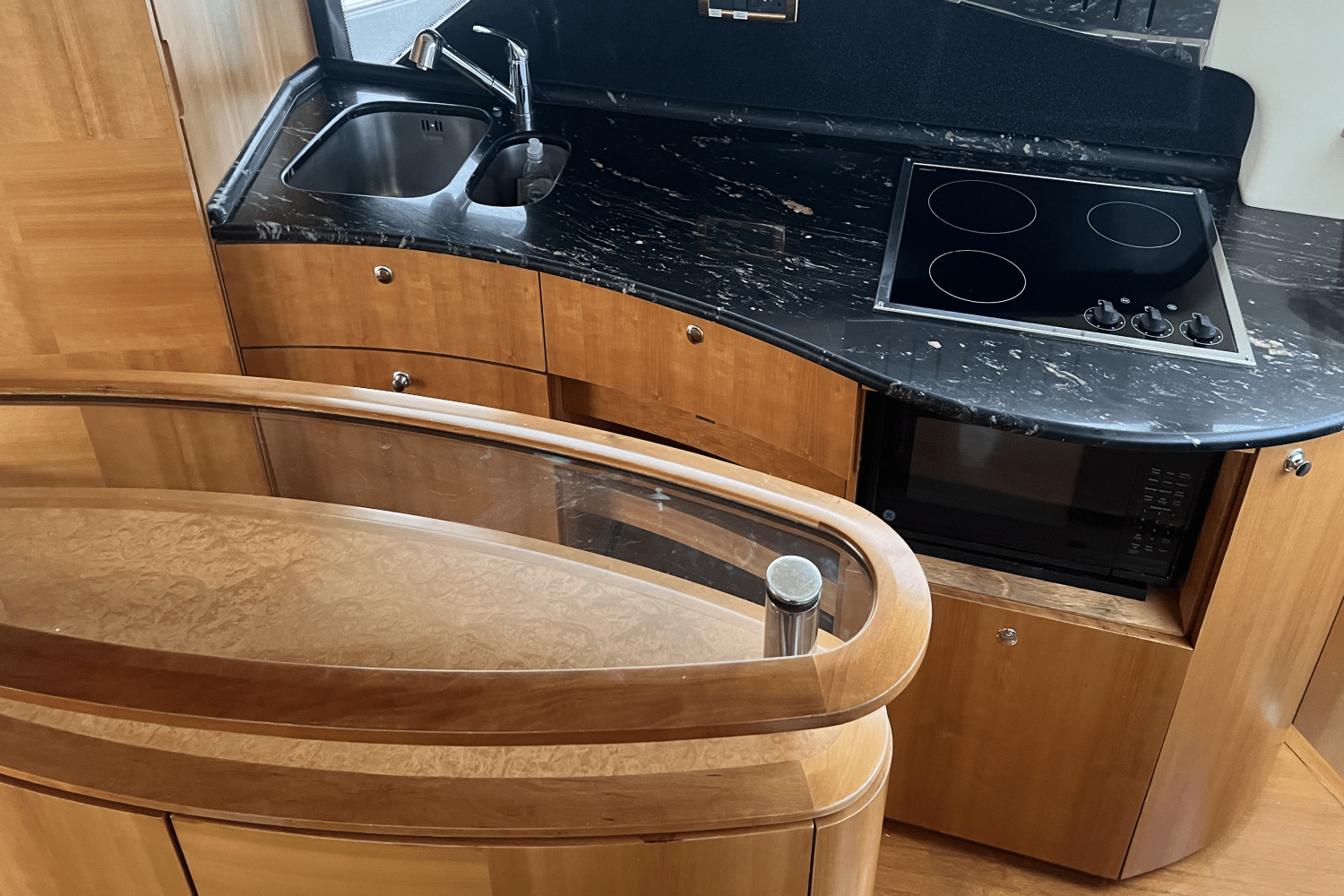 Slide: The Image of Azimut 55 2010 - 26
