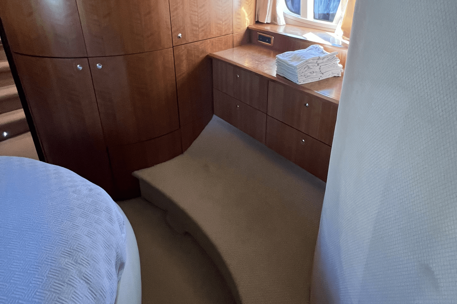 Slide: The Image of Azimut 55 2010 - 41