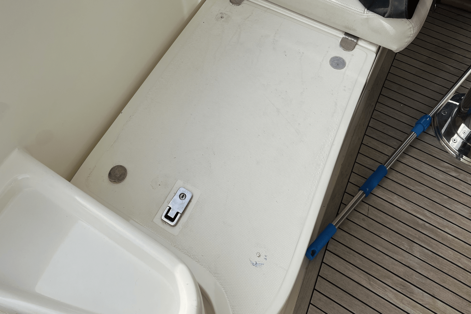 Slide: The Image of Azimut 55 2010 - 60