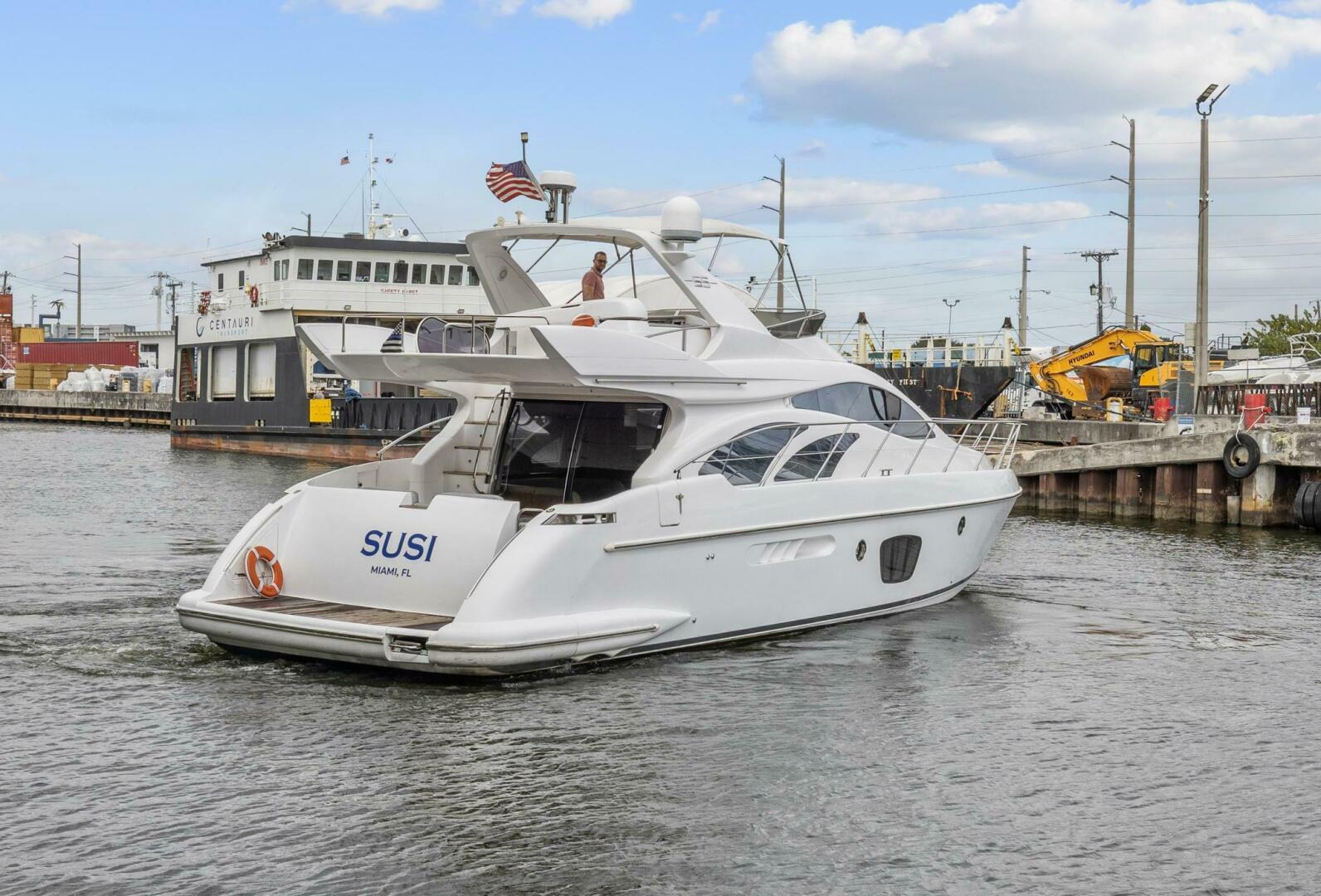Slide: The Image of Azimut 55 flybridge 2005 - 4256156