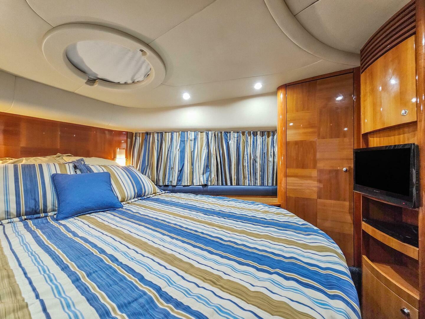 Slide: The Image of Azimut 55 flybridge 2005 - 4256184
