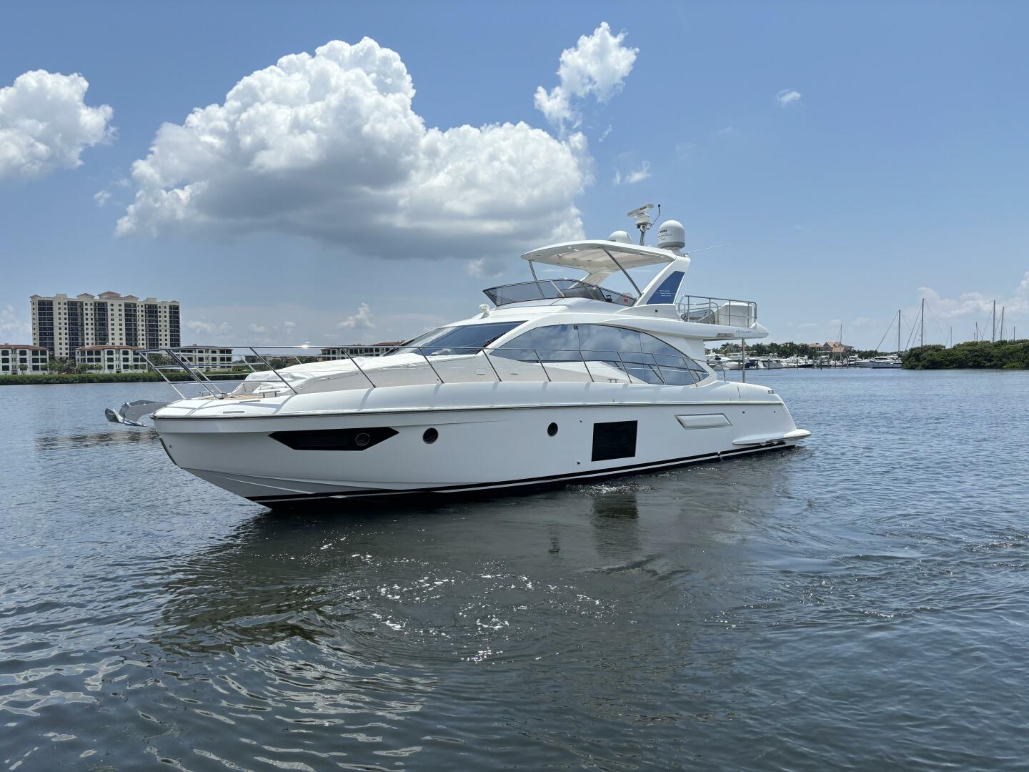 Slide: The Image of Azimut 55 Motor Yacht 2019 - 4622405