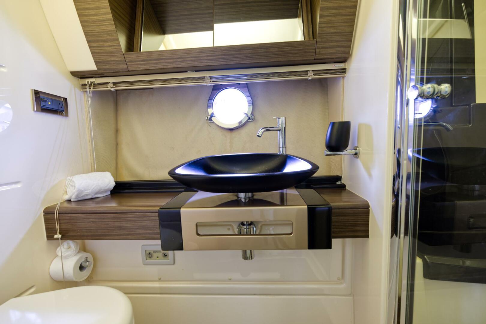 Slide: The Image of Azimut 55S 2013 - 4224308