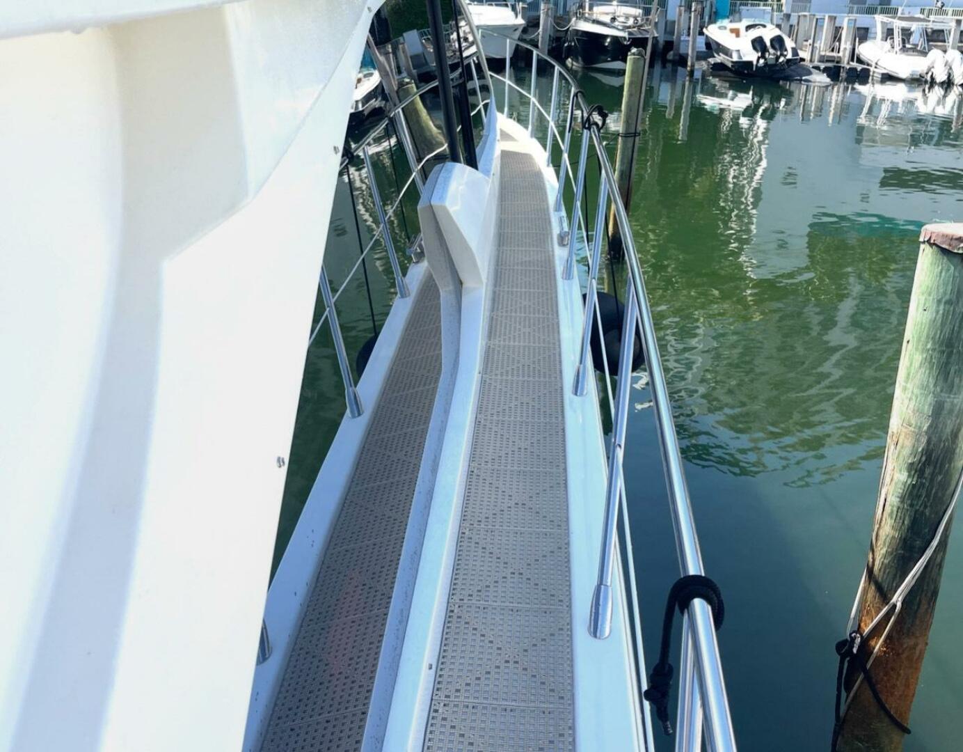 Slide: The Image of Azimut 55S 2013 - 5201022