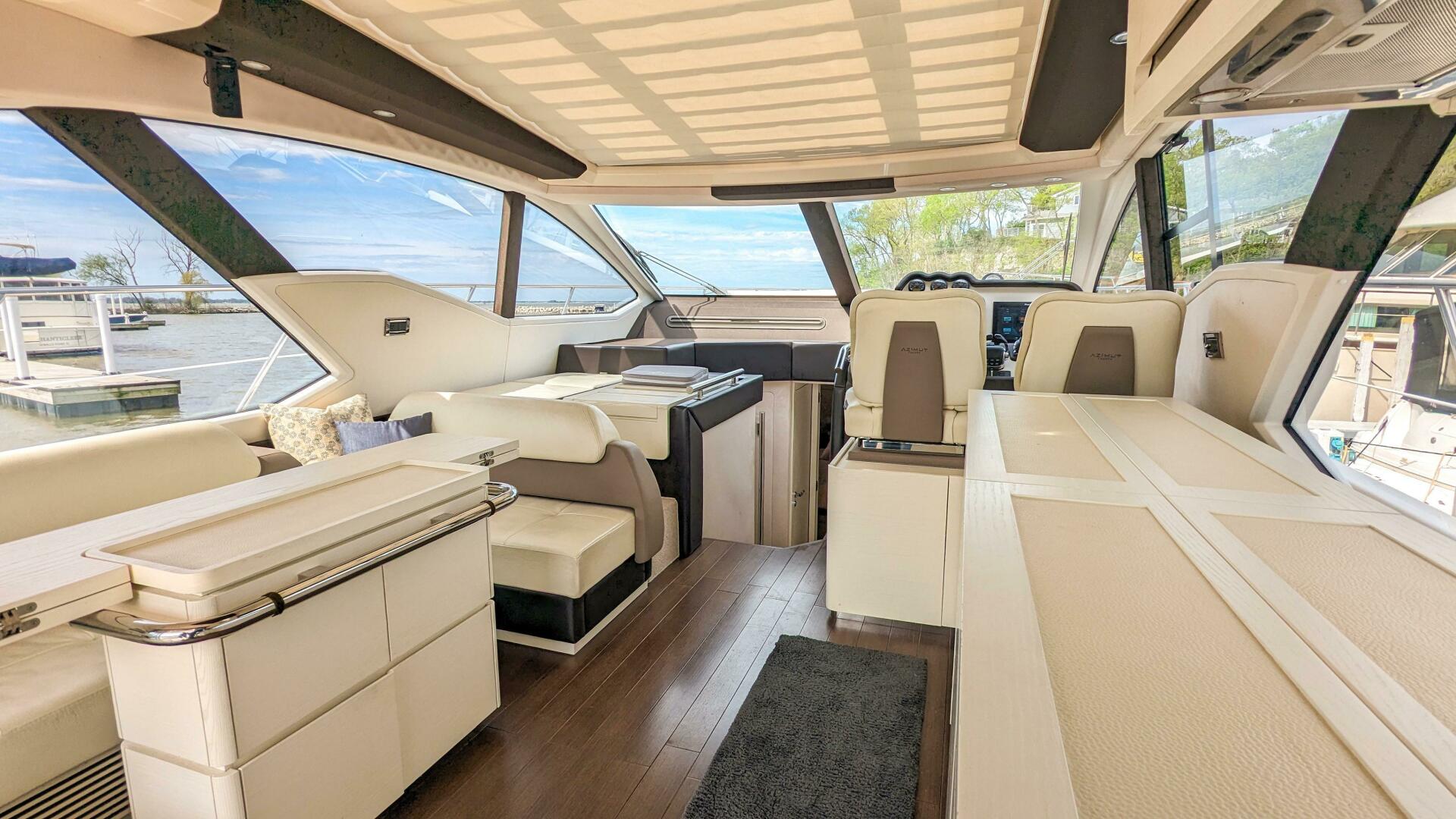 Slide: The Image of Azimut 55S 2017 - 4427977