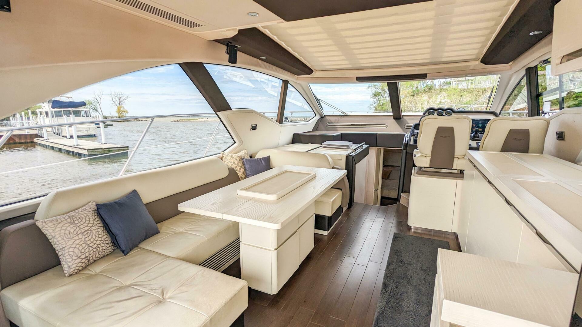 Slide: The Image of Azimut 55S 2017 - 4427979