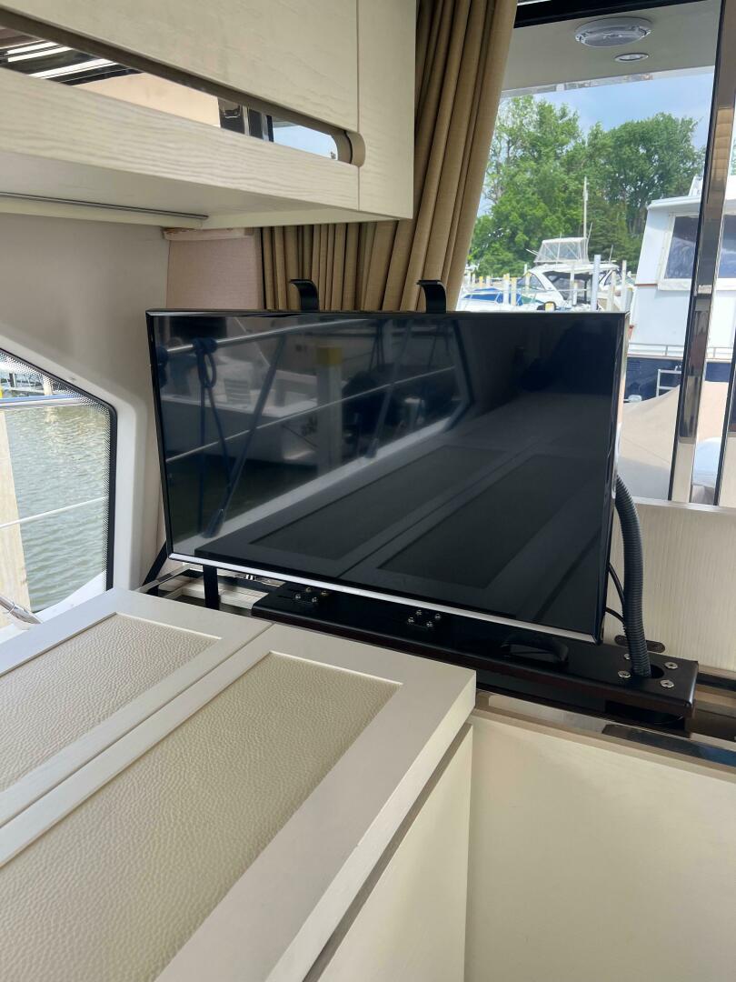 Slide: The Image of Azimut 55S 2017 - 4428130