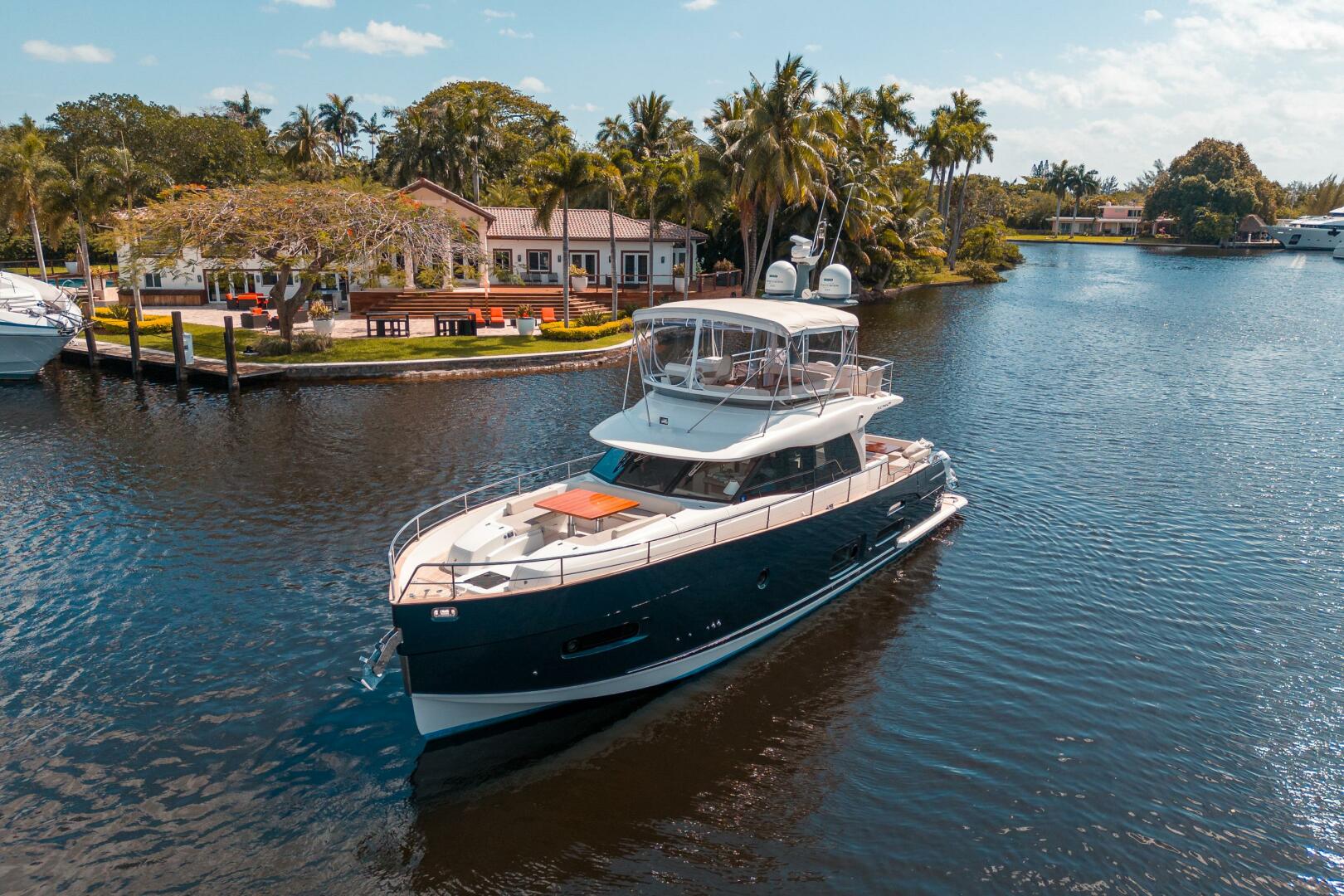 Slide: The Image of Azimut 56 2018 - 0