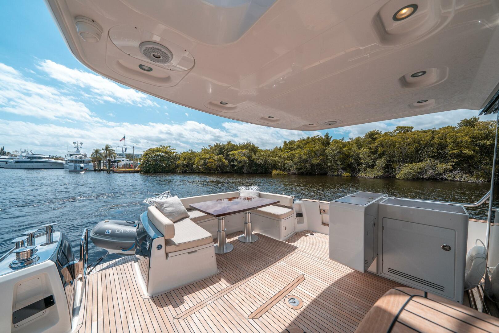Slide: The Image of Azimut 56 2018 - 31
