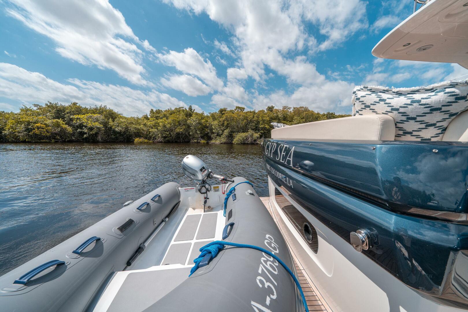 Slide: The Image of Azimut 56 2018 - 37