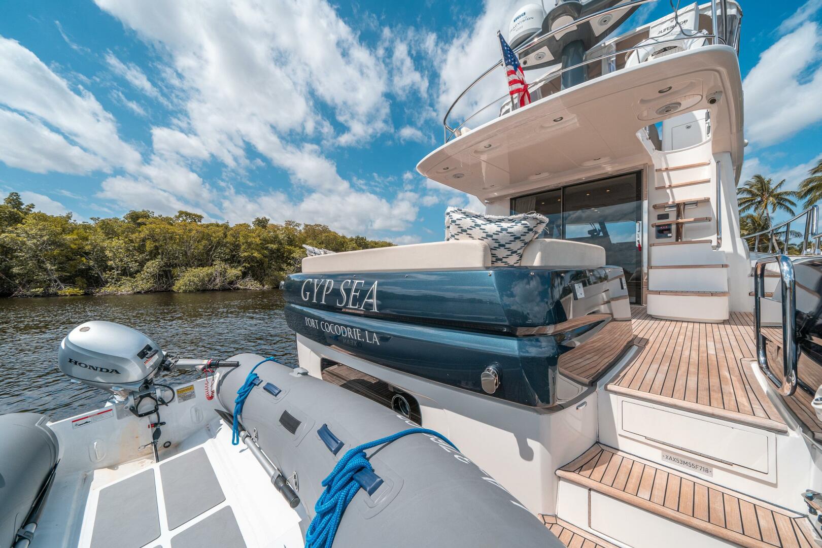 Slide: The Image of Azimut 56 2018 - 38