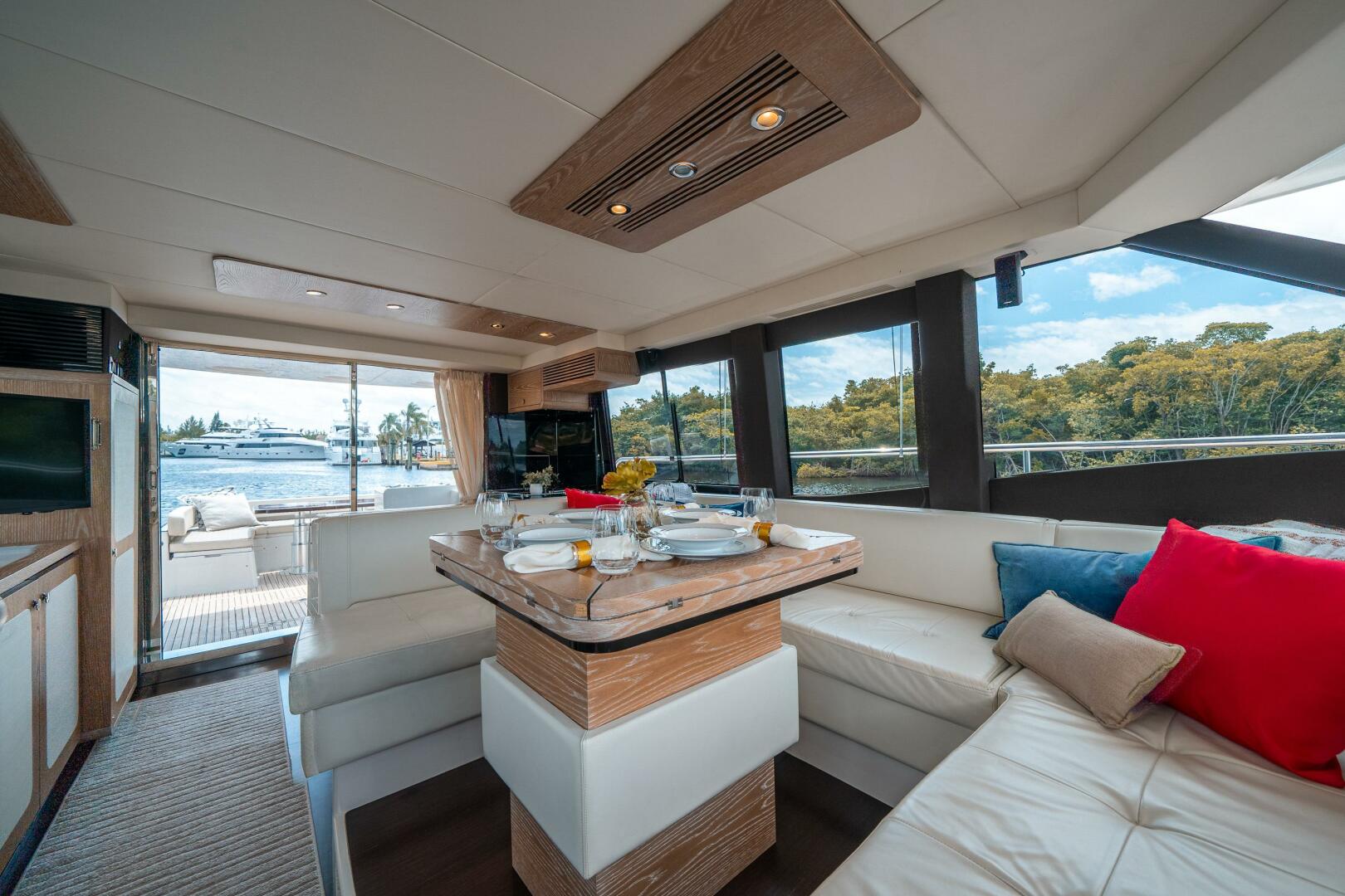Slide: The Image of Azimut 56 2018 - 61