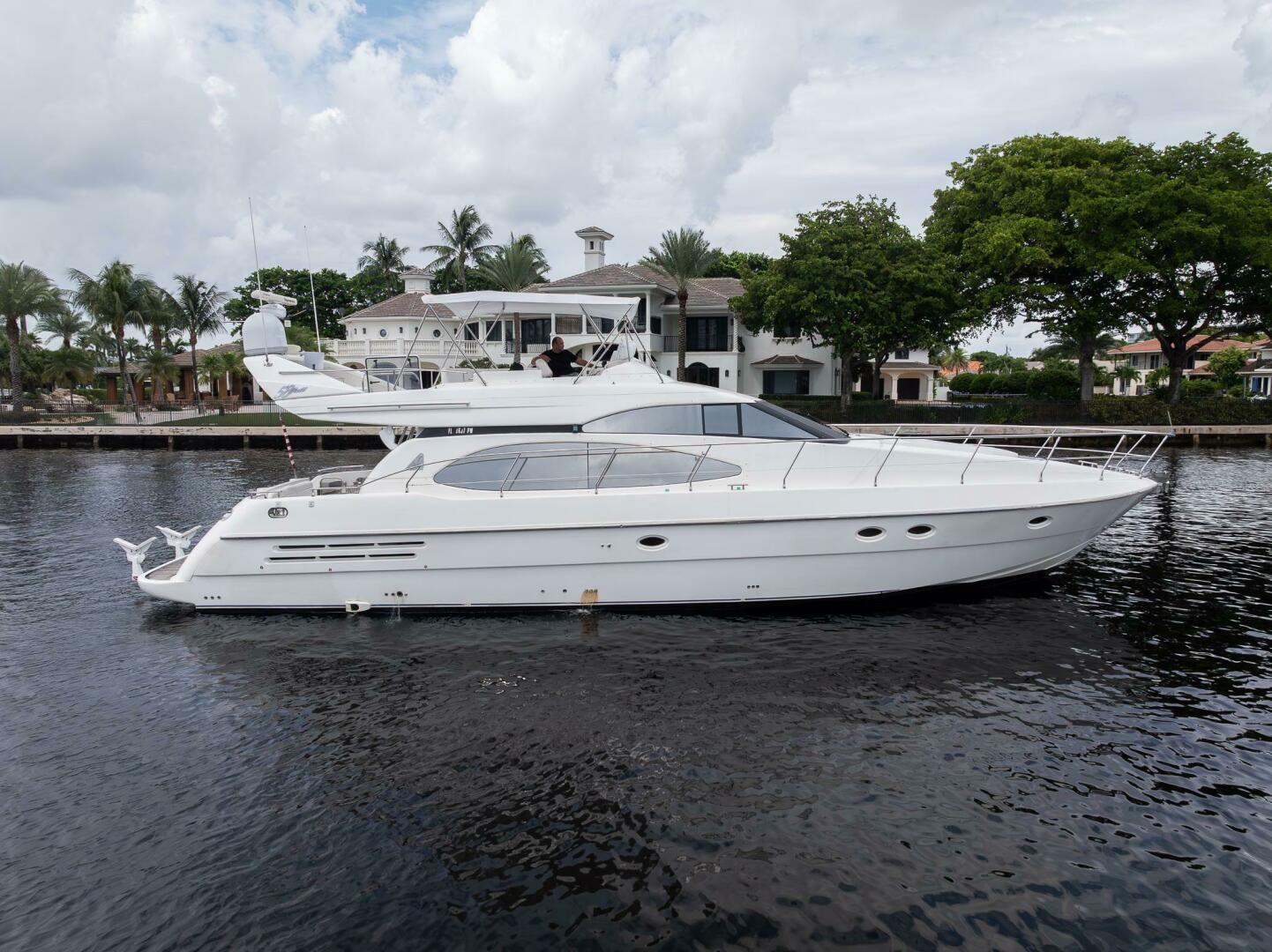 Slide: The Image of Azimut 58 1999 - 4576168