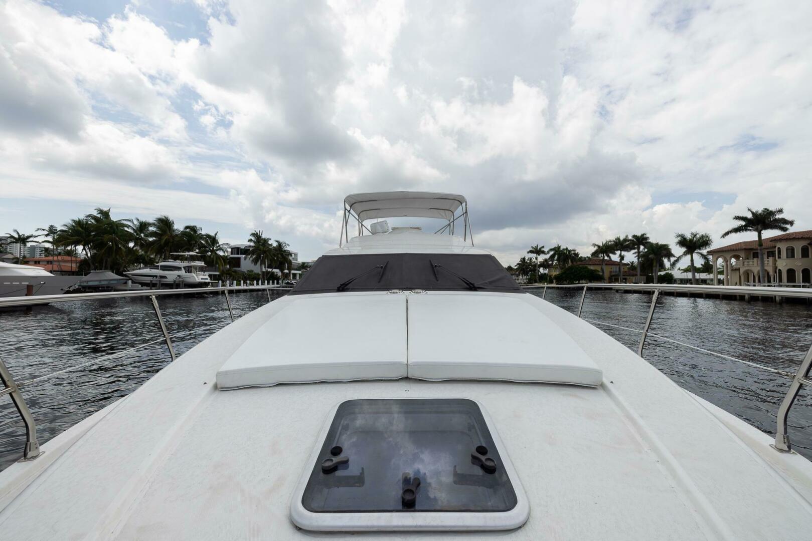 Slide: The Image of Azimut 58 1999 - 4576180