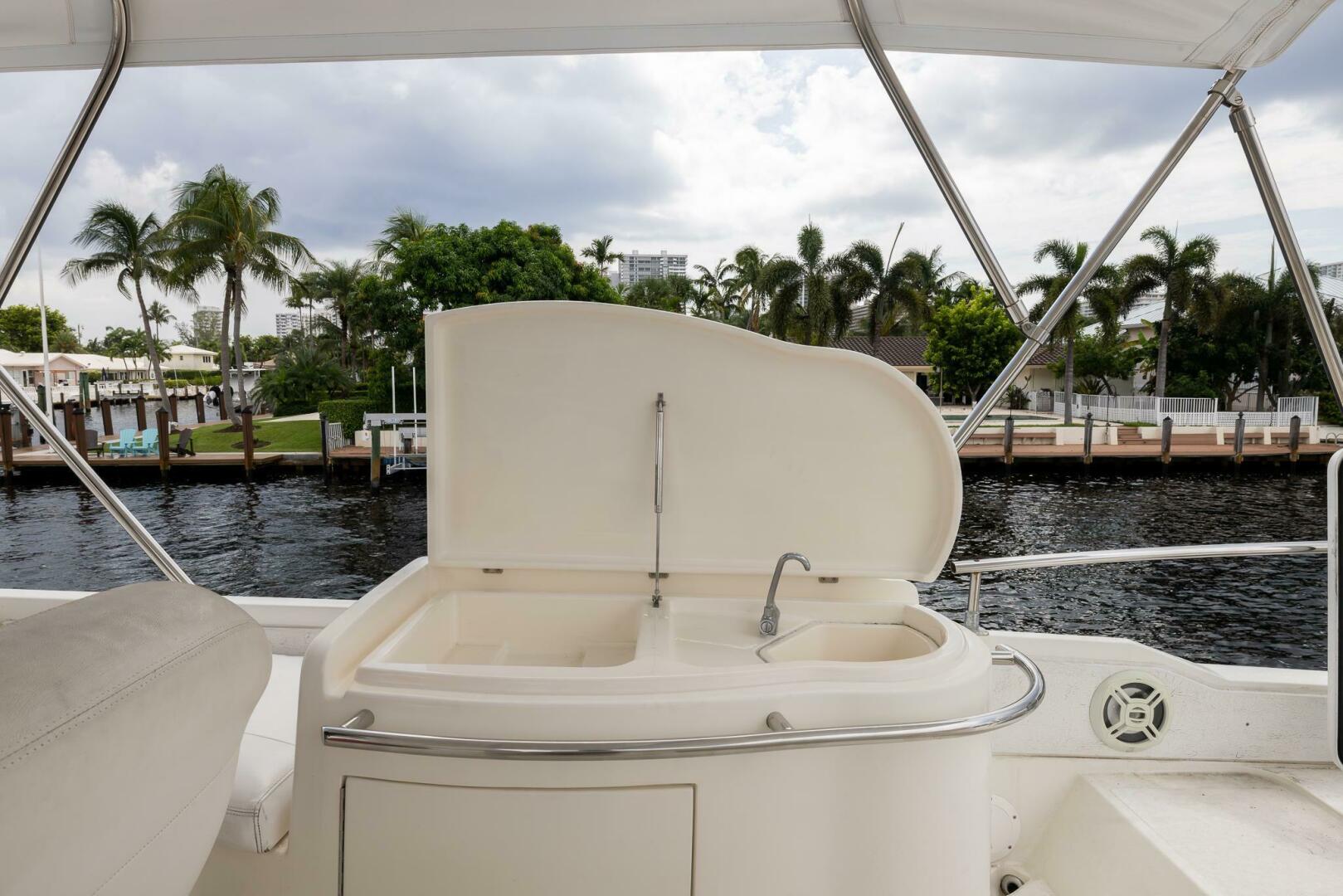 Slide: The Image of Azimut 58 1999 - 4576191