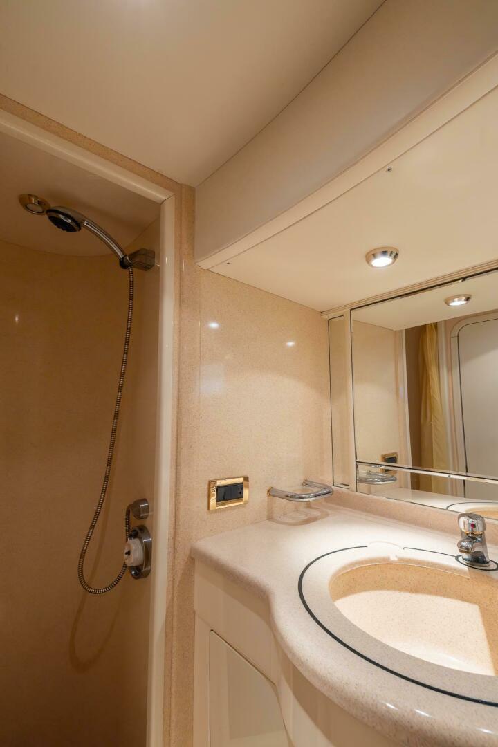 Slide: The Image of Azimut 58 1999 - 4576226