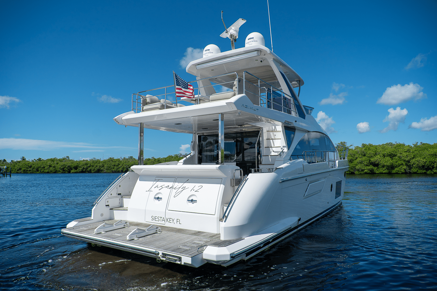 Slide: The Image of Azimut 60 FLY 2023 - 116