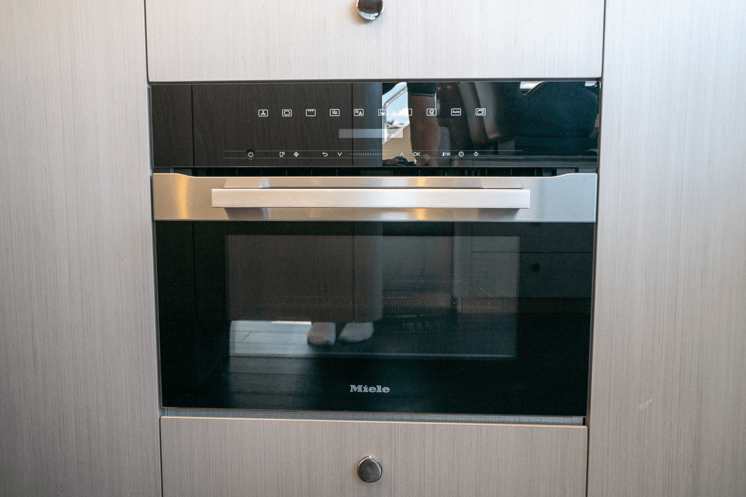 Slide: The Image of Azimut 60 FLY 2023 - 26