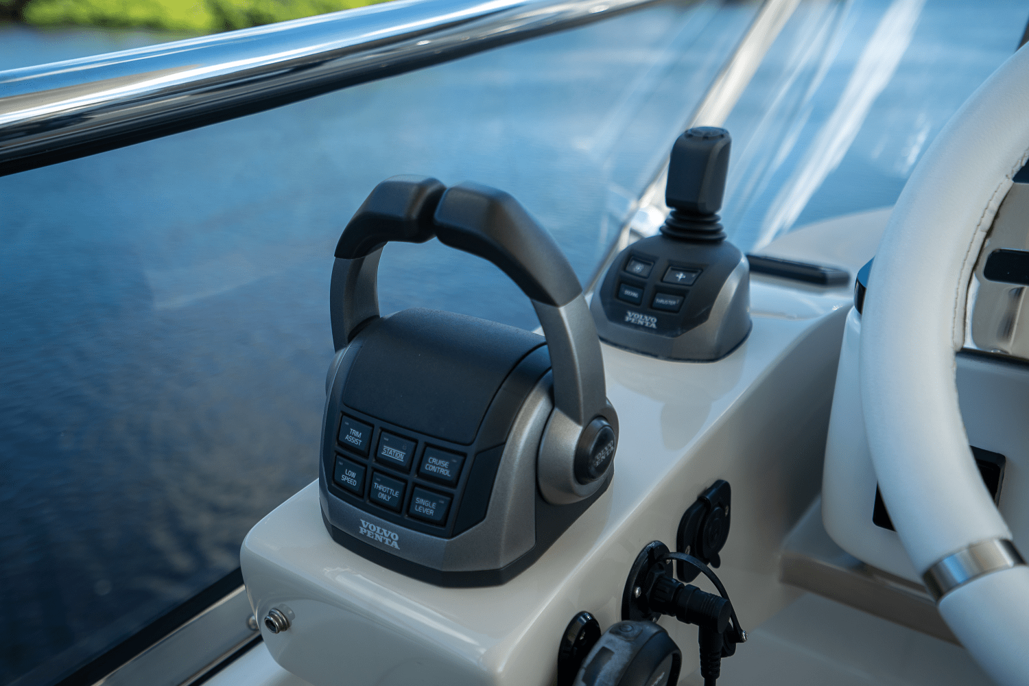 Slide: The Image of Azimut 60 FLY 2023 - 58