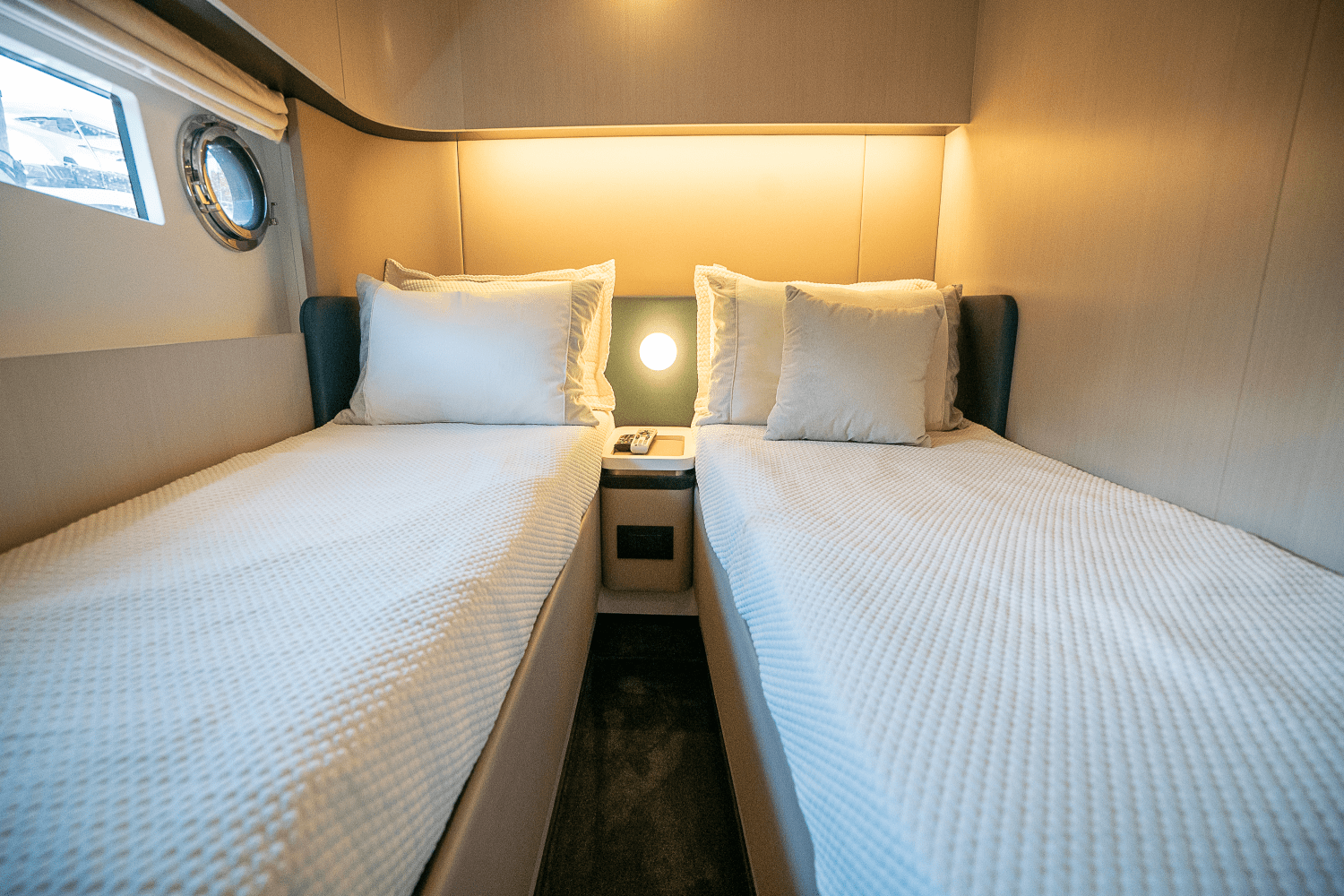 Slide: The Image of Azimut 60 FLY 2023 - 66
