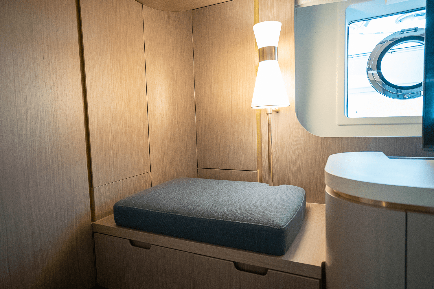 Slide: The Image of Azimut 60 FLY 2023 - 74