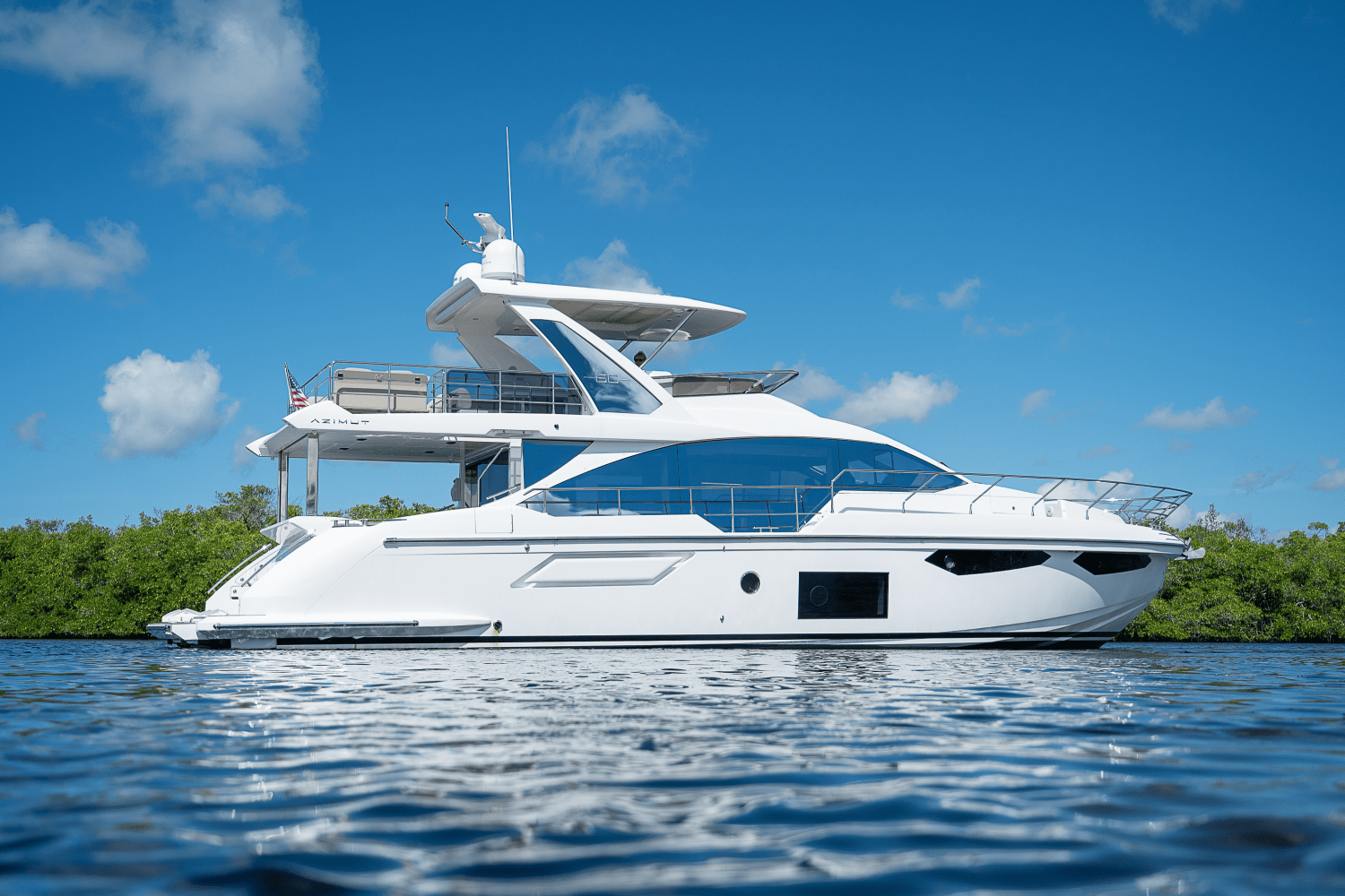 Slide: The Image of Azimut 60 FLY 2023 - 99