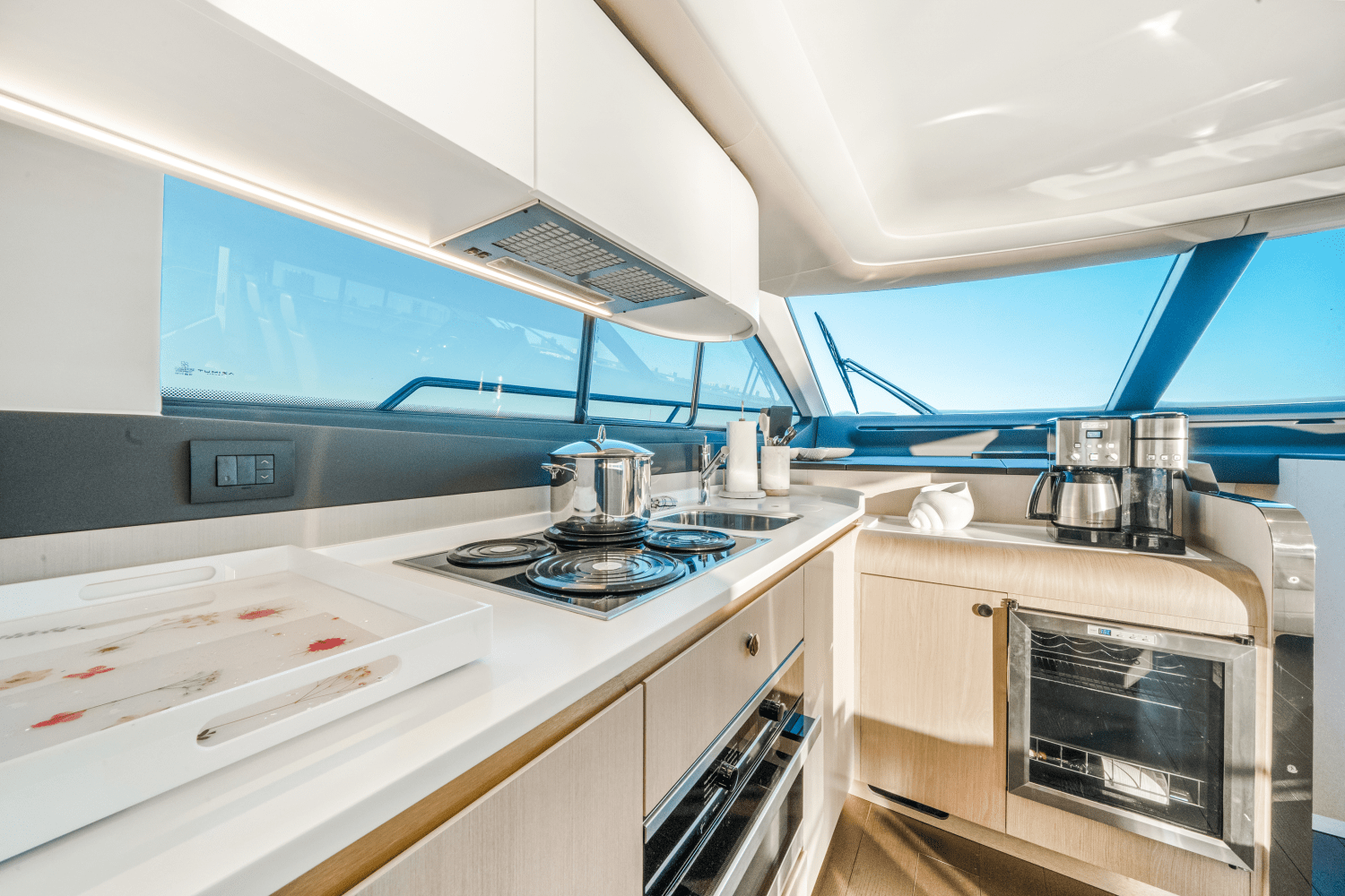 Slide: The Image of Azimut 60 FLYBRIDGE 2021 - 42